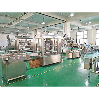 八頭醬料自動(dòng)化灌裝機(jī)-八頭醬料成套生產(chǎn)線(xiàn)設(shè)備